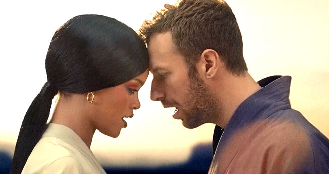 Coldplay - Princess Of China ft Rihanna - YouTube