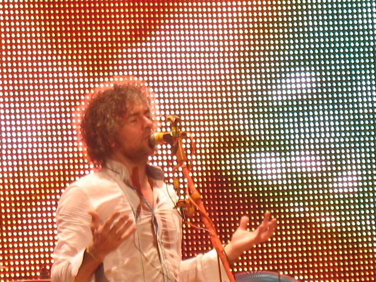 The Flaming Lips en apoyo a Radiohead