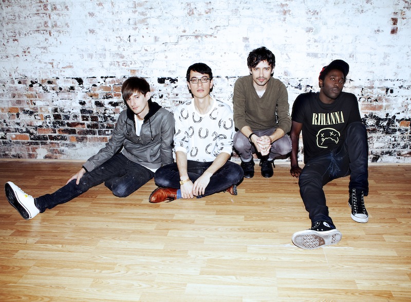 Bloc Party regala un nuevo streaming