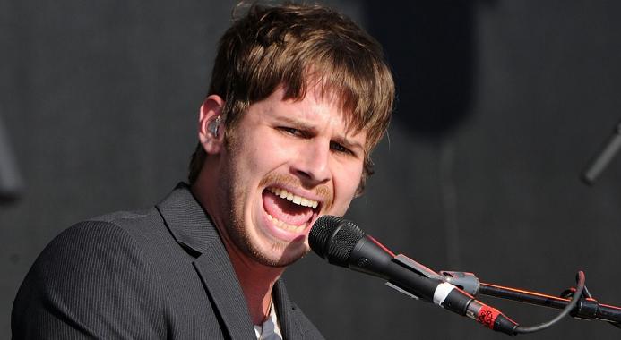 Simms and Belle colabora con Foster The People