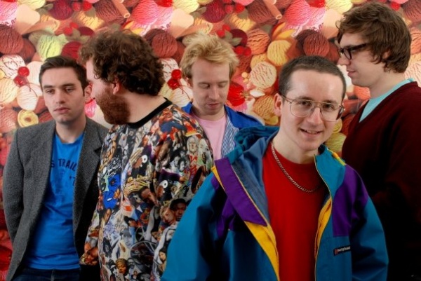 Música caritativa: Hot Chip, Scissor Sisters, Twin Shadow y más.