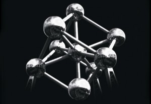 “Atomium”, videoclip de un ex Kraftwerk