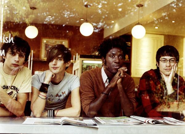 Bloc Party se muestra en vivo