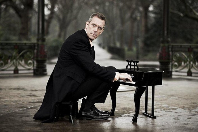 Hugh Laurie sigue apostando a la música