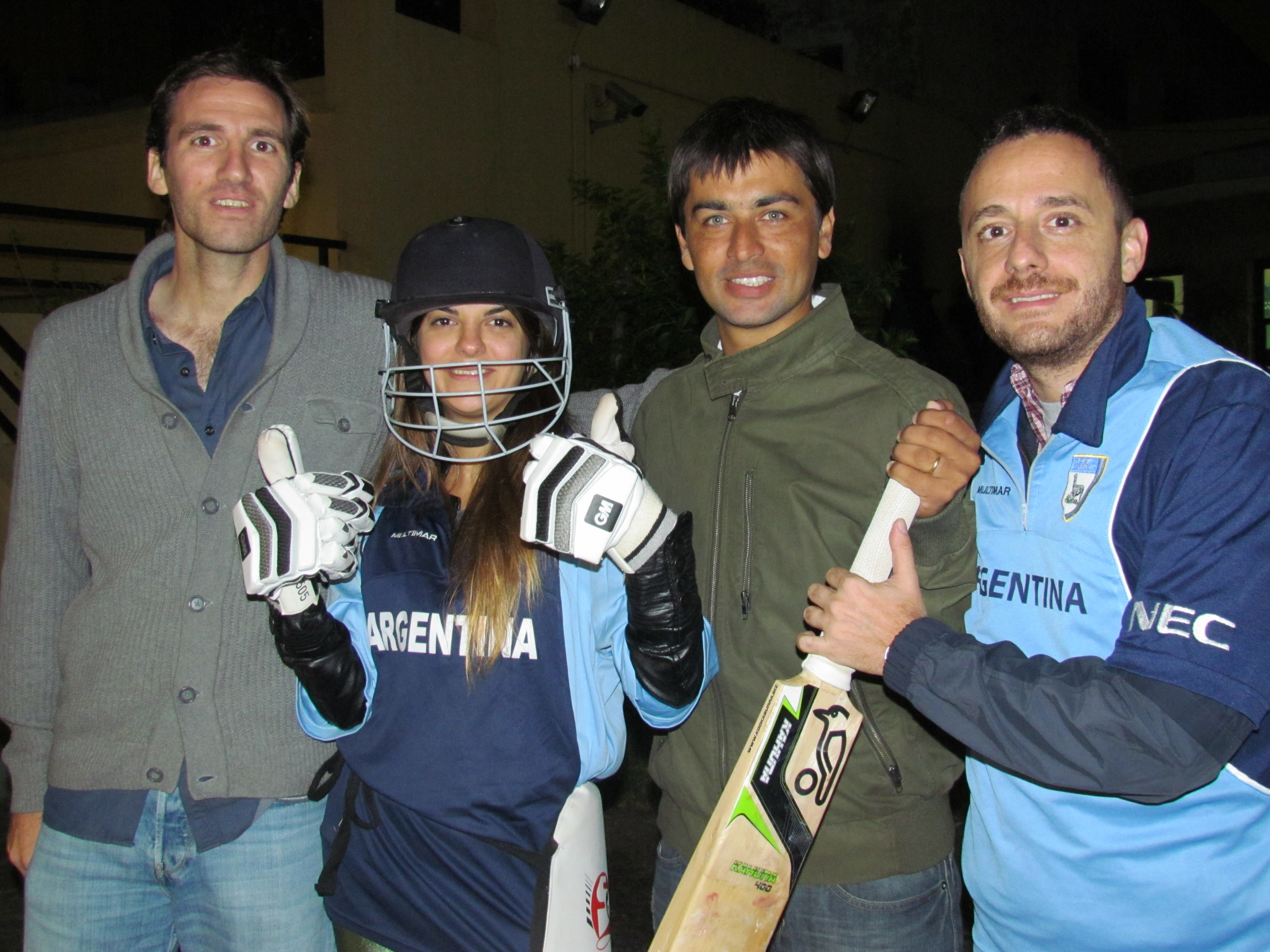 La Selección Argentina de Criket… diganle Los Grillos!