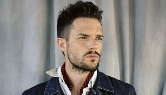 Más Brandon Flowers solista