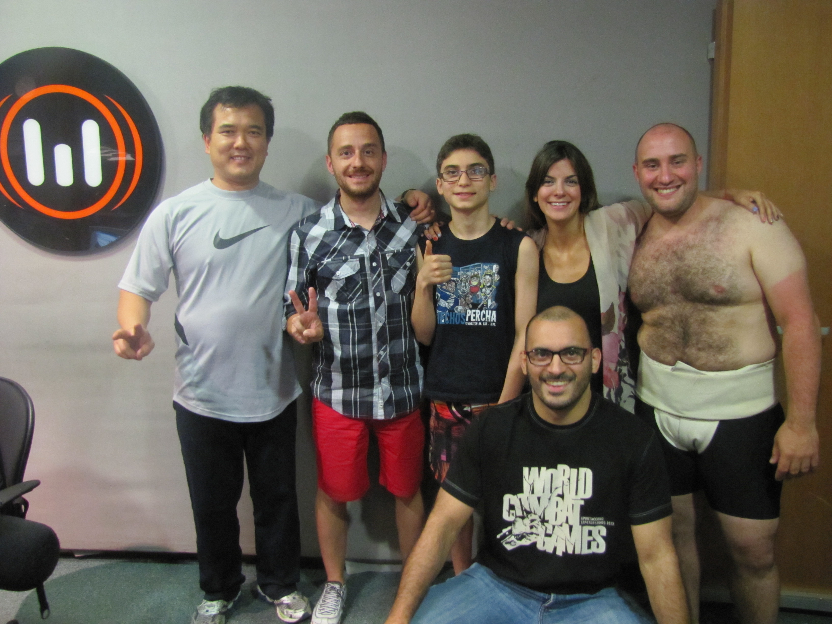 Sumo argentino en los estudios de Metro