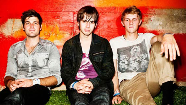 El tormentoso mundo de la moda por Foster The People