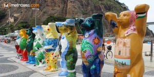 141 osos mundialistas en Copacabana