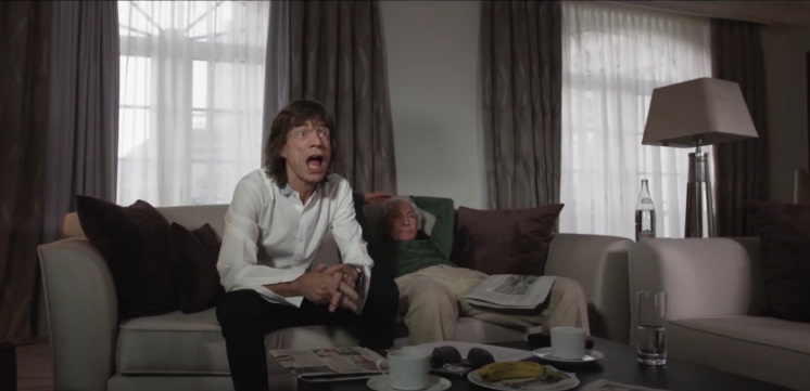 Mick Jagger mira el Mundial