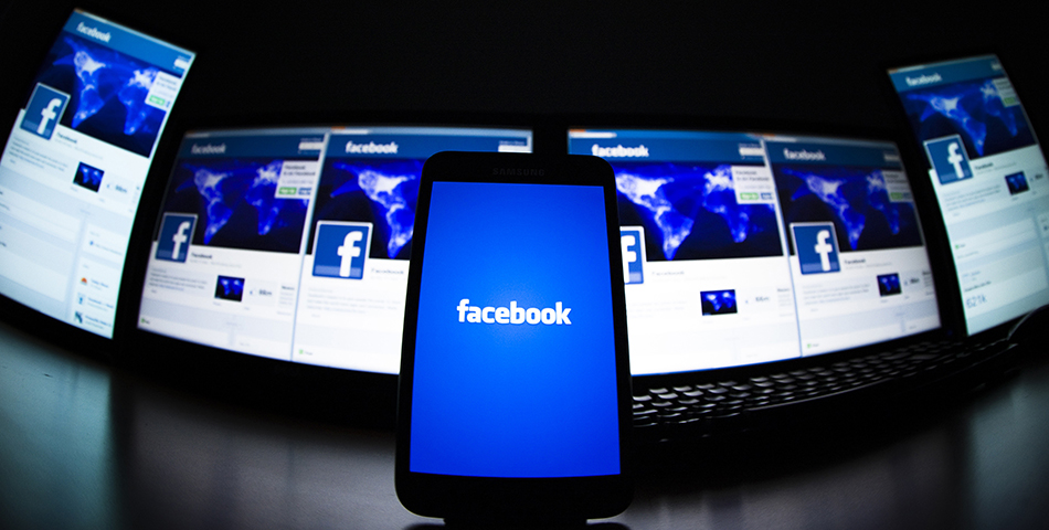 Facebook busca llegar al mundo laboral