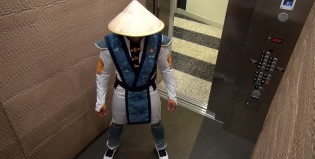 ¿Payaso maldito? No, Raiden de Mortal Kombat