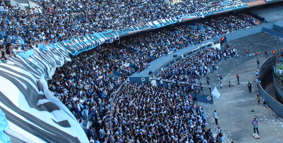 Racing festeja antes de tiempo