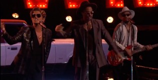 Vibrá con esta versión en vivo de “Uptown funk”