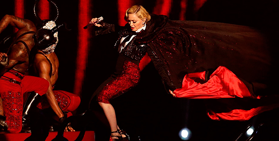 Aparatosa caída de Madonna