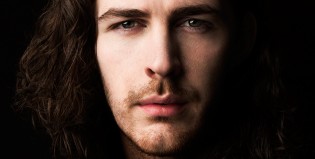 ¿Todavía no escuchaste a Hozier?