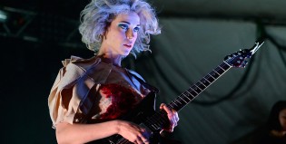 Escuchá lo nuevo de St. Vincent