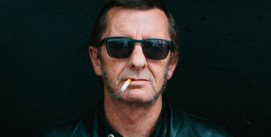 Phil Rudd se quedó solo