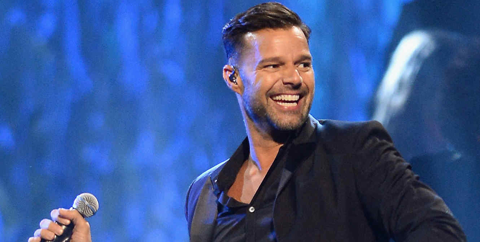 Ricky Martin impone un nuevo look