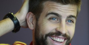 Piqué se pasó de copas y es escándalo en España