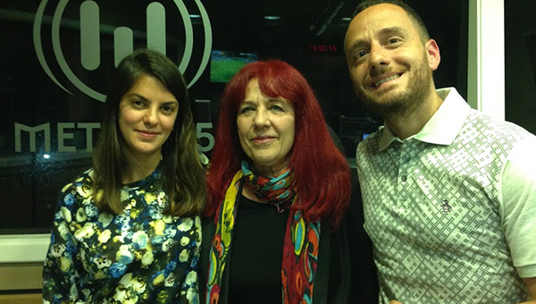 Renata Schussheim en Su Atención Por Favor