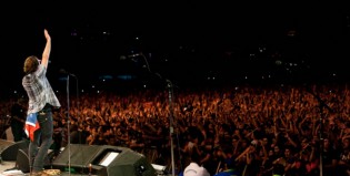 Pearl Jam se encontró con un mar de estrellas
