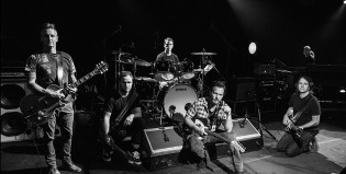 Pearl Jam tocó un tema de Pink Floyd