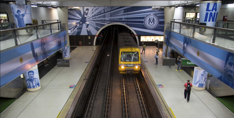 La línea de subte D homenajea a Messi