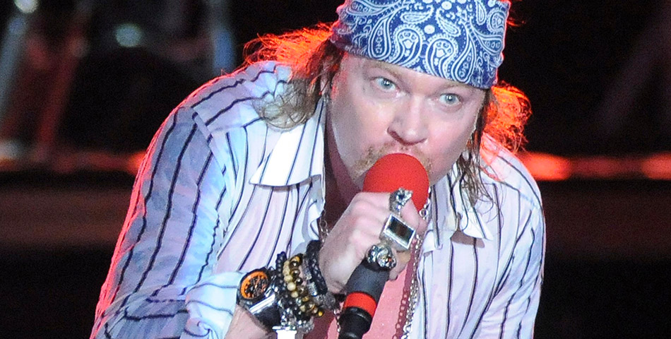 ¿No te gusta Axl? AC/DC te devuelve la plata