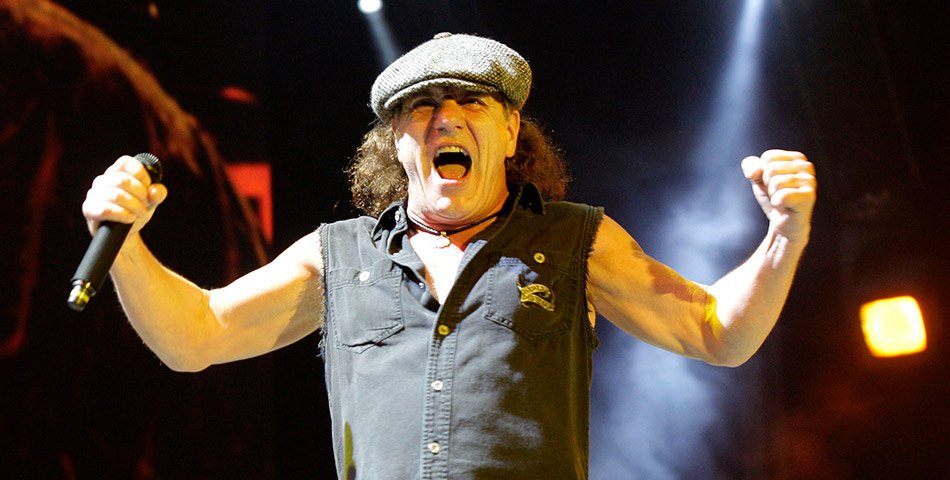 Fuerte carta de Brian Johnson