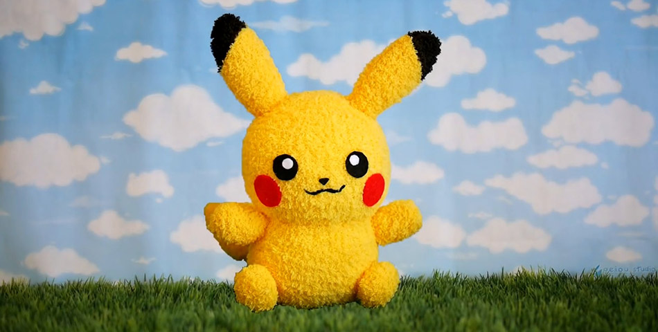 Hacé tu propio Pikachu con un par de medias