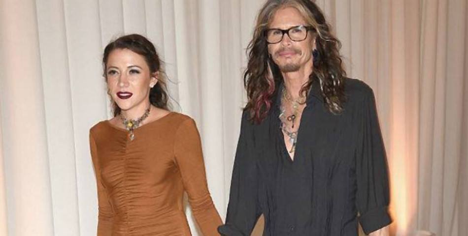 Steven Tyler se come a una pendeja