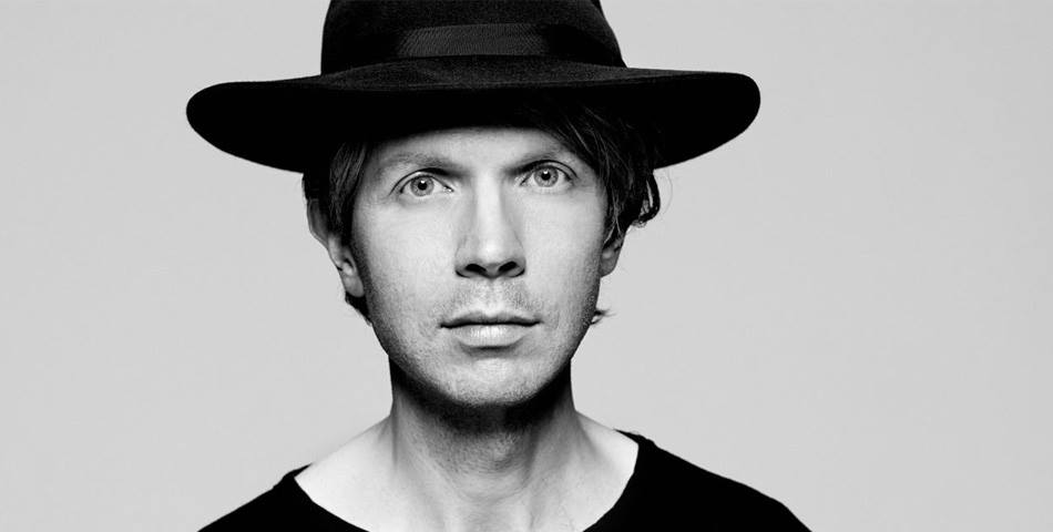 Beck y una genial versión de “Raspberry Beret” de Prince