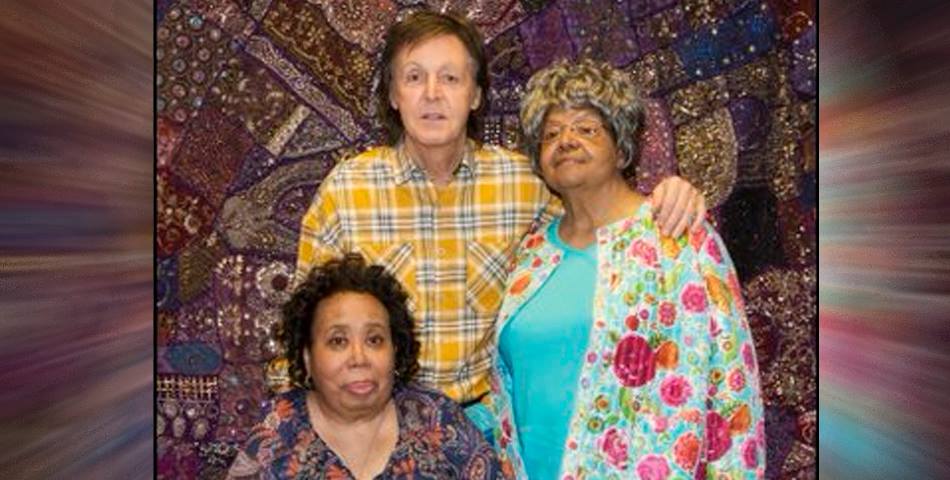 Paul McCartney conoció a las mujeres que inspiraron “Blackbird”