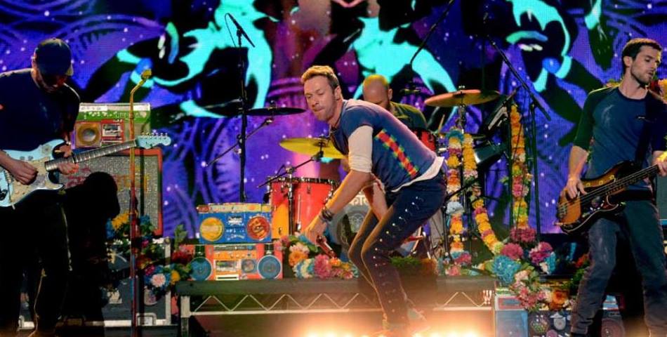 Coldplay y James Corden homenajearon a Prince