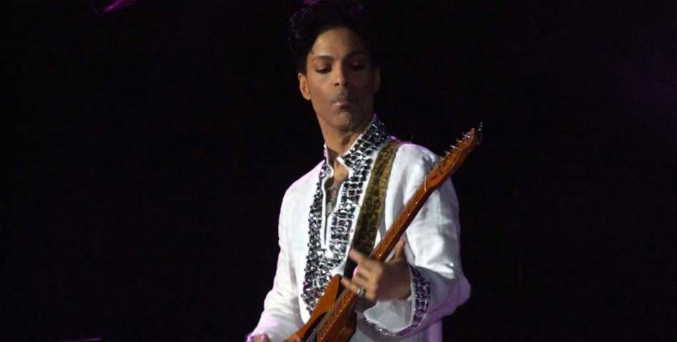 Prince dejó una fortuna musical dentro de su bóveda personal
