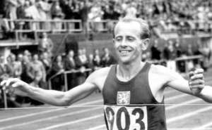 Emil Zátopec, la “locomotora humana”