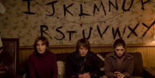 Winona Ryder en “Stranger Things”, la serie de horror que esperábamos