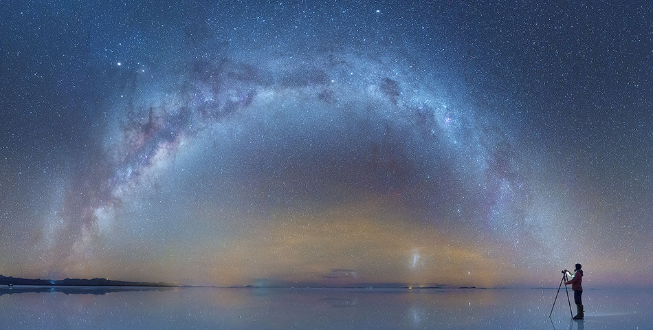 Vía Láctea reflejada en el Salar de Uyuni