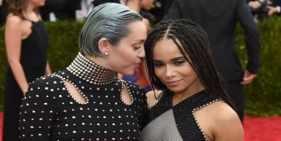 Miley Cyrus y la hija de Lenny Kravitz, juntas en Teardrop