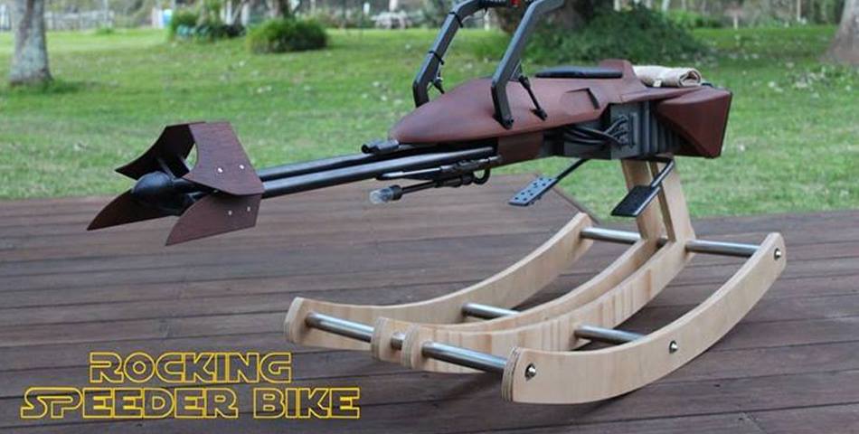 Imaginación sin límites: fans de “Star Wars” construyen una perfecta moto deslizadora