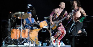 Los Peppers homenajearon a Jane’s Addiction en pleno show