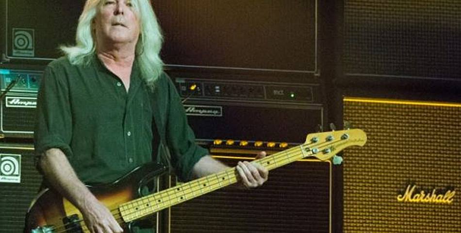 Tras 39 años, el bajista Cliff Williams se despide de AC/DC