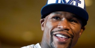 Floyd Mayweather tiró al público un par de dólares en pleno show