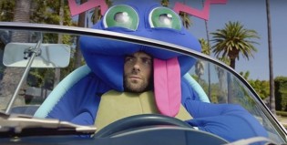 El nuevo video de Maroon 5 : una parodia al Pokémon Go