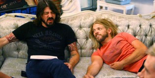 Dave Grohl y Taylor Hawkins activan con el cover de Rush: “Overture”