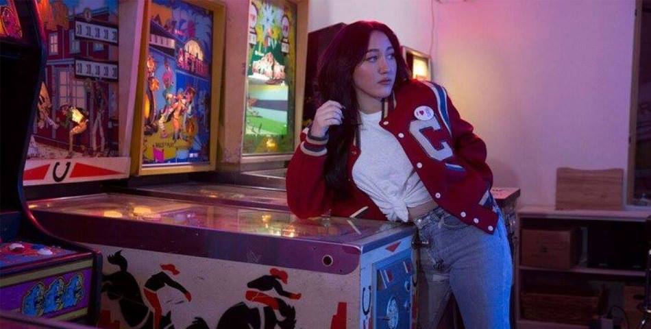 Noah Cyrus estrenó video oficial de su primer sencillo Make Me (Cry)