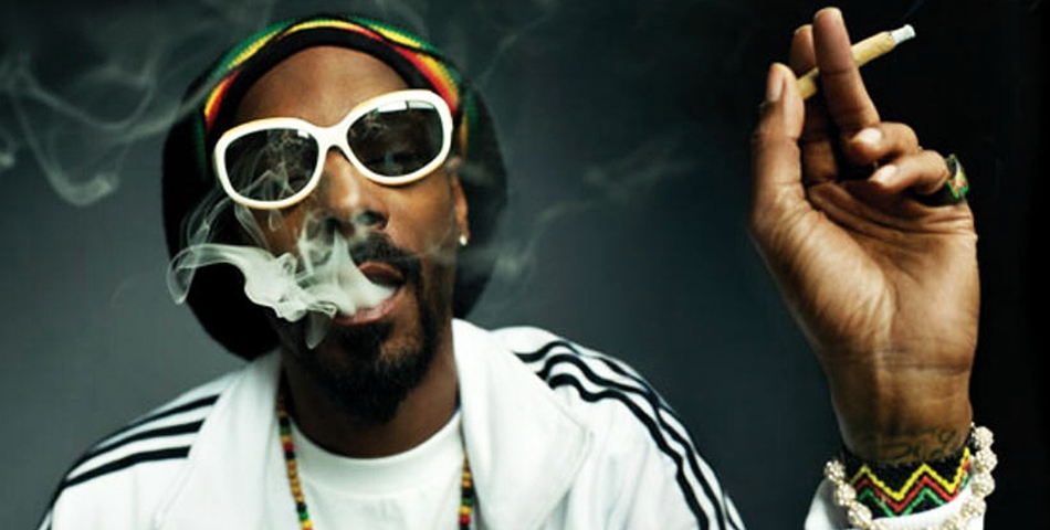 Snoop Dogg festeja: legalizaron la marihuana en California