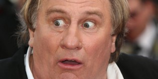 A Gérard Depardieu se le escapó la tortuga