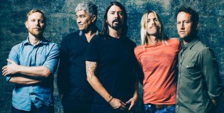 ¿Qué tan lejos está el nuevo álbum de Foo Fighters?